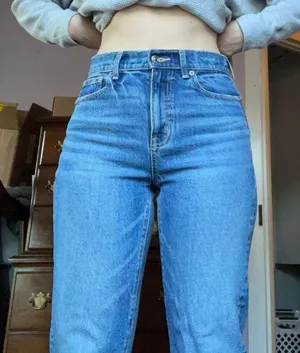 American Eagle Jeans thumbnail 1