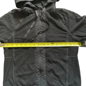 Lululemon mesh on mesh jacket black full zip hooded size 4 thumbnail 4