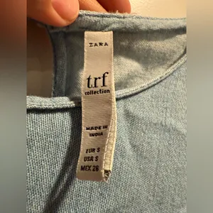 Zara TRF Light Blue Denim Chambray embroidered‎ Size Small thumbnail 4