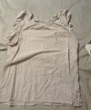 Boutique Top thumbnail 1