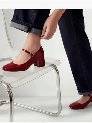 NIB Classic Mary Jane Block Heel Pumps thumbnail 3
