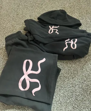 Edikted Bow Sweat Set thumbnail 1