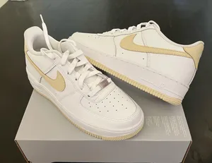 New NIKE Air Force 1 GS 'White Light Khaki' thumbnail 3
