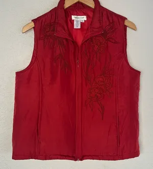 Coldwater Creek Red Puffer Vest Full Zip Embroidered Winter Christmas Holiday thumbnail 1