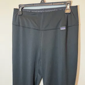 Patagonia Women's‎ Capilene Midweight Baselayer Leggings Black Medium thumbnail 2