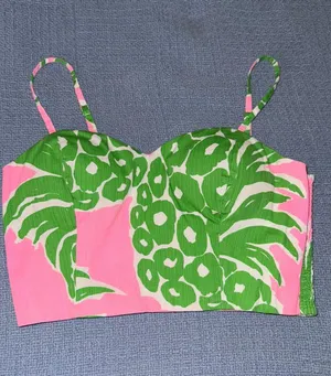 Lilly Pulitzer Crop Top thumbnail 1