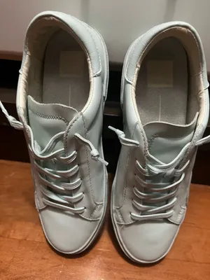 Comfortable Dolce Vita slip on sneaker White Size 9 thumbnail 1