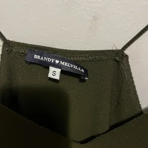 Brandy Melville Olive Green Solid V-Neck Spaghetti Strap Cami Tank Top S thumbnail 2