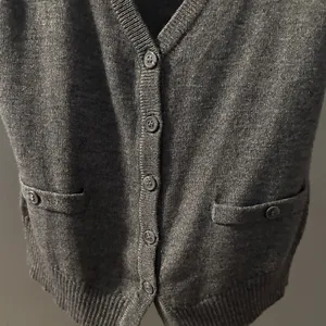 H&M Charcoal Knit Vest Size XS thumbnail 3