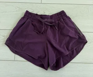 Lululemon Hotty Hot Shorts Dark Purple thumbnail 1