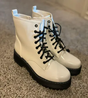 Brand new white platform combat boots Size 10 thumbnail 1