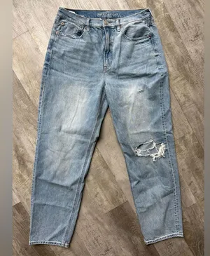 American Eagle Distressed High Rise 90's Boyfriend Women's size 12x-longJeans thumbnail 1
