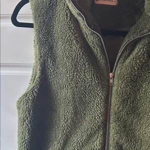 The Impeccable Pig Olive Fleece Vest thumbnail 3