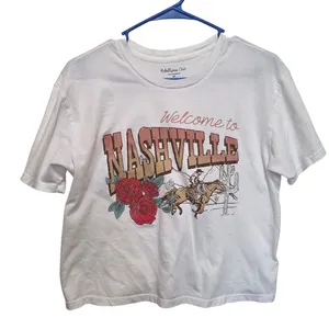 Rebellious One White Welcome To Nashville Cowboy Western Graphic Tee Crop Medium thumbnail 1