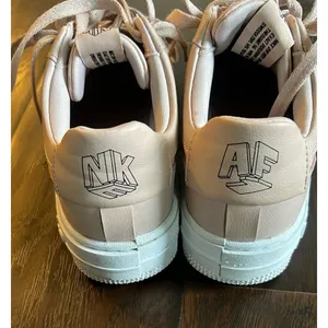 Nike‎ Air Force 1 Pixel Beige Womens 7.5 Platform AF1 Sneakers thumbnail 4