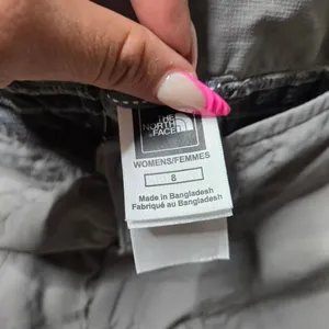 The North‎ Face Gray Capri Pants thumbnail 13
