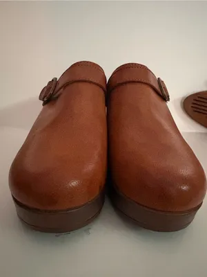 b.o.c. Tan Leather Clog Mules with‎ Adjustable Buckle Size 8.5 thumbnail 3