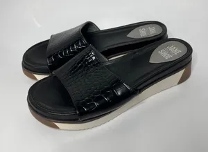 Jane and the Shoe Hannah Sandals Womens 8 Black Excellent Croc Platform Slides thumbnail 1