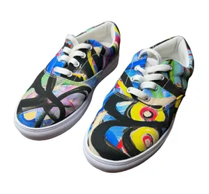 ✨👟 Canvas Abstract Graffiti Print Lace-Up‎ Sneakers Women’s Size 8 👟✨ thumbnail 1
