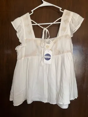 Boutique Blouse thumbnail 2