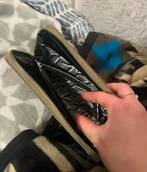 Andrew Marc Mark New York Wallet thumbnail 9