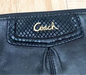 COACH 1941 Black Leather Wristlet Mini Bag thumbnail 11