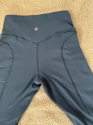 Lululemon High-rise Blue LeggingsIr With Hidden Back Pocket - Size 4 thumbnail 2