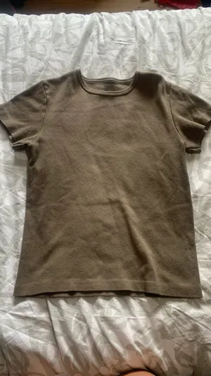 Brandy Melville Tshirt thumbnail 1