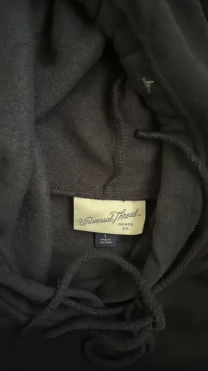 Universal Threads Black Hoodie thumbnail 2