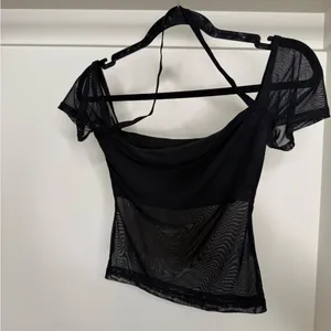 White Fox Boutique Black Sheer Short Sleeve Top thumbnail 2