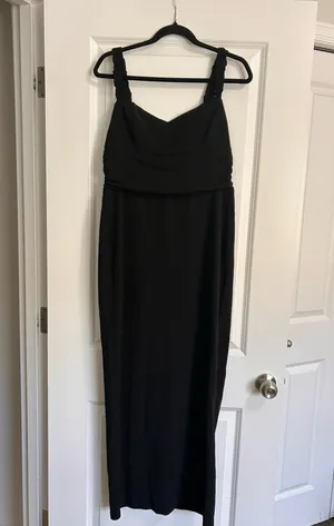 New Showpo Tahlia Midi Dress Sweetheart Ruched Dress In Black MSRP $109 thumbnail 6