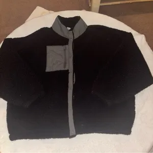 Pacsun Sherpa Jacket thumbnail 1
