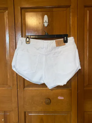 DESU Low Rise Miley Micro Denim Shorts White Size 6 thumbnail 5