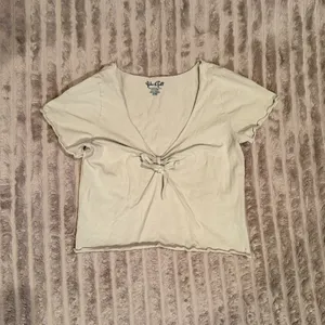John‎ Galt Brandy Melville Sage Green Tie Front Lettuce Edge Ribbed Crop Top OS thumbnail 2