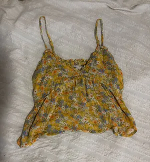 Billabong Top thumbnail 1