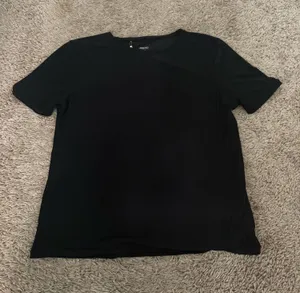 Aerie fitted silk black tee thumbnail 1