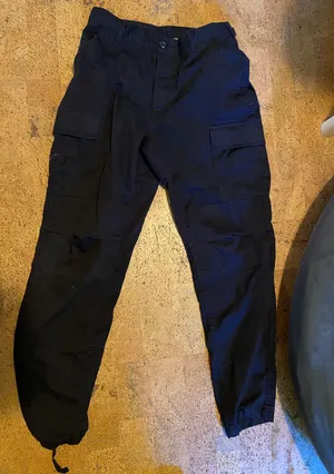 Black Cargo pants thumbnail 2