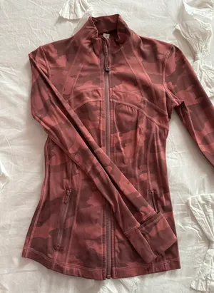 Lululemon Define Jacket thumbnail 1