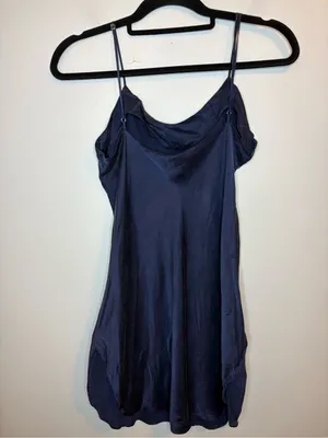 Vintage Victoria’s Secret Gold Label 100% Silk Navy Slip Dress S 90s thumbnail 3