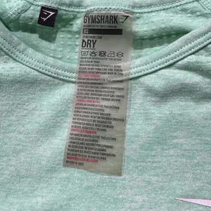 Gymshark Vital Pistachio Seamless Long Sleeve Crop Top Athletic Women’s XS thumbnail 4