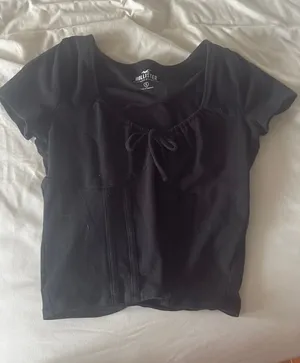 Hollister Black Baby Tee thumbnail 2