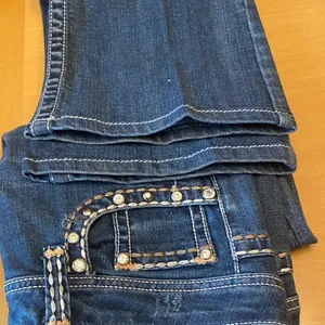 L.A. idol Women's Denim Jeans with Embroidered Pocket thumbnail 6