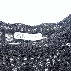 ZARA Black Crocheted Open Knit Scalloped Crewneck Sweat Small thumbnail 2