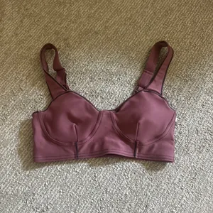 Alo Sports Yoga Bra thumbnail 2