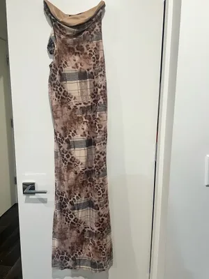FashioNova Maxi Dress thumbnail 6