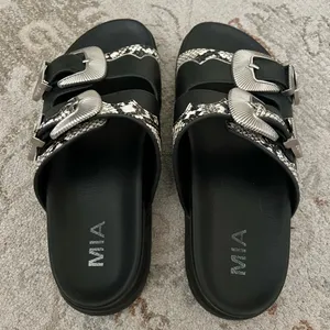 Double Strap Western Sandals thumbnail 5