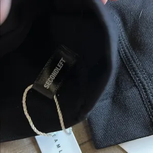 Black Bike Shorts with Elastic Waistband thumbnail 4