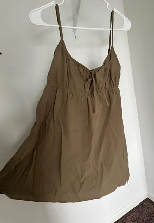 Mini Brown Dress Size M thumbnail 1