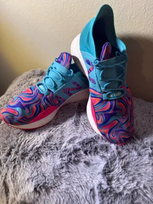 New Balance Roav thumbnail 2