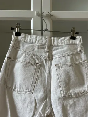 Abercrombie High-Rise Jeans thumbnail 3
